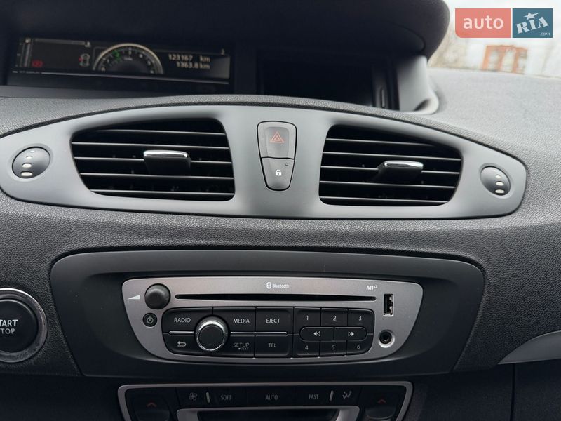 Минивэн Renault Scenic 2014 в Полтаве