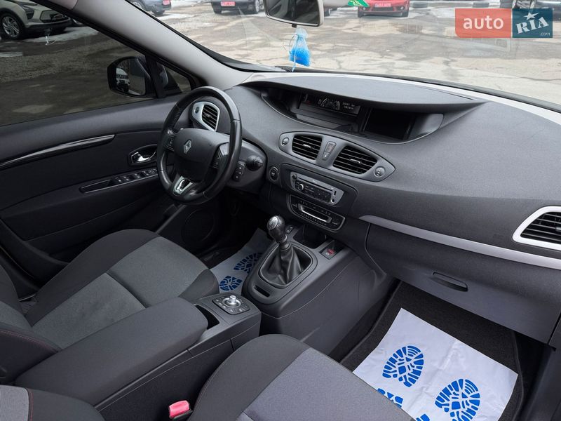 Минивэн Renault Scenic 2014 в Полтаве