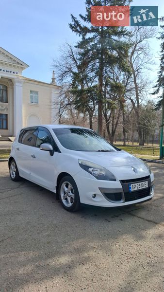 2011 Renault Scenic, VIN VF1JZ420646204705:plate — фото 1 (autoria)