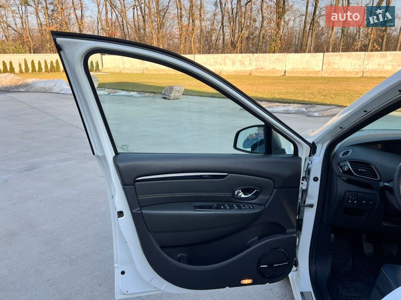 Мінівен Renault Scenic 2012 в Луцьку