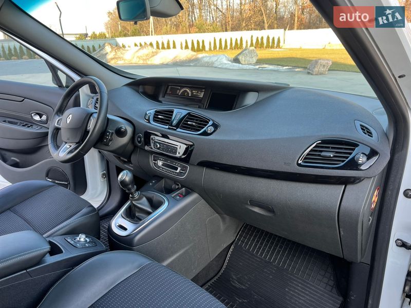 Мінівен Renault Scenic 2012 в Луцьку