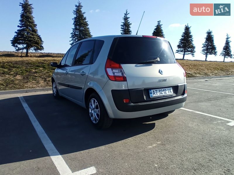 Минивэн Renault Scenic 2004 в Надворной