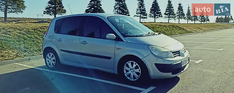Renault Scenic