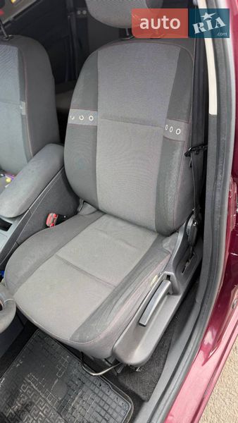 Минивэн Renault Scenic 2012 в Житомире