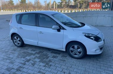 Мінівен Renault Scenic 2010 в Львові