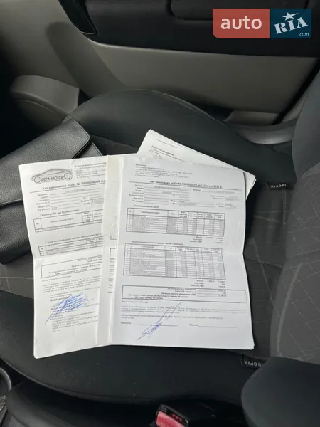 Минивэн Renault Scenic 2004 в Полтаве документ