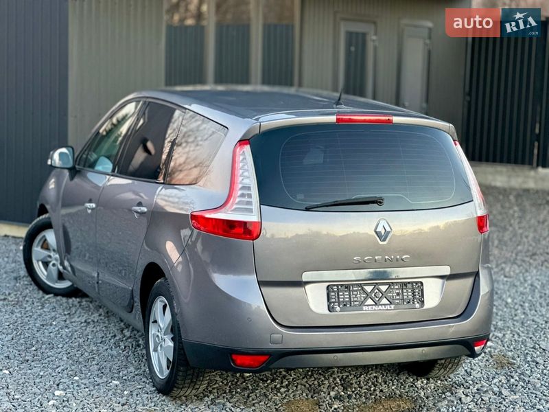 Минивэн Renault Scenic 2009 в Дрогобыче