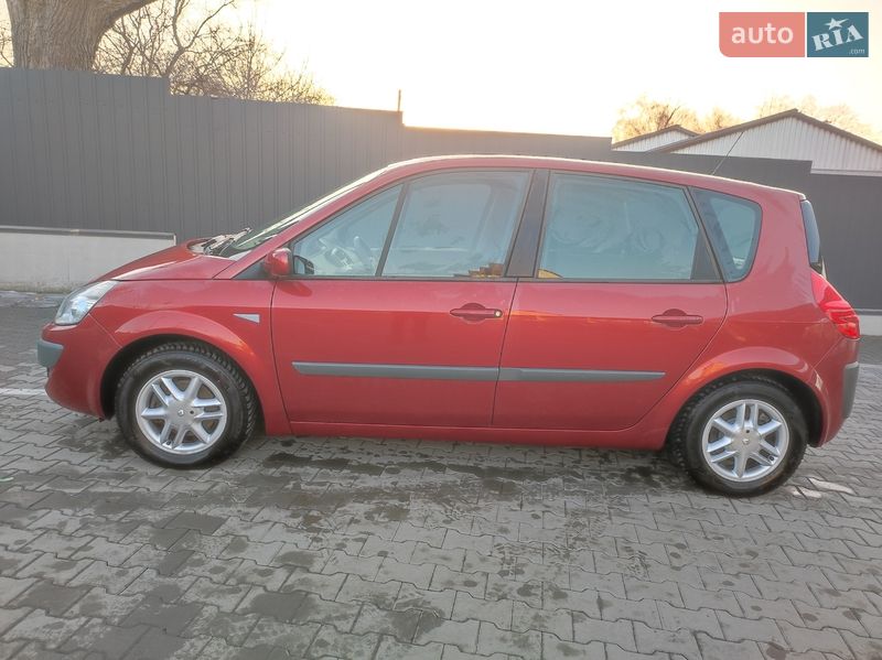 Минивэн Renault Scenic 2006 в Луцке