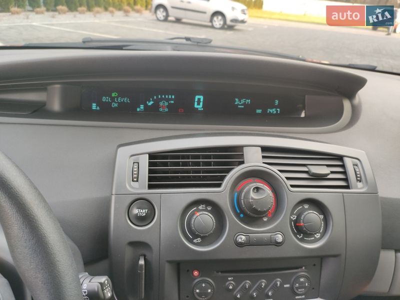 Минивэн Renault Scenic 2006 в Луцке