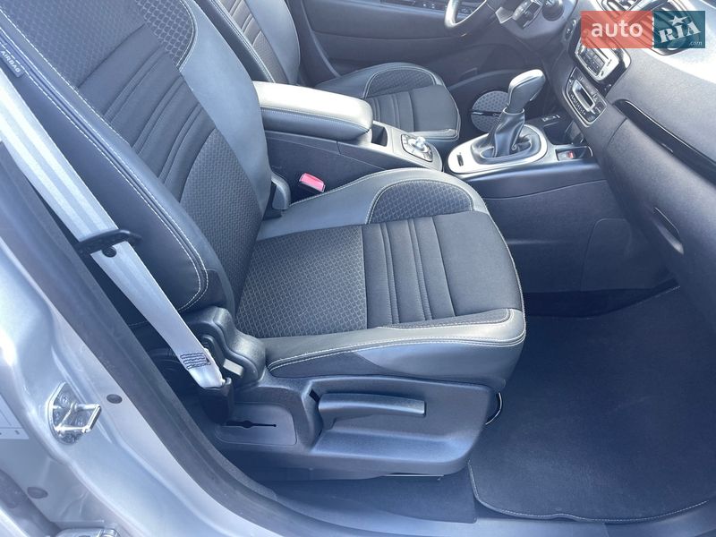 Минивэн Renault Scenic 2014 в Луцке