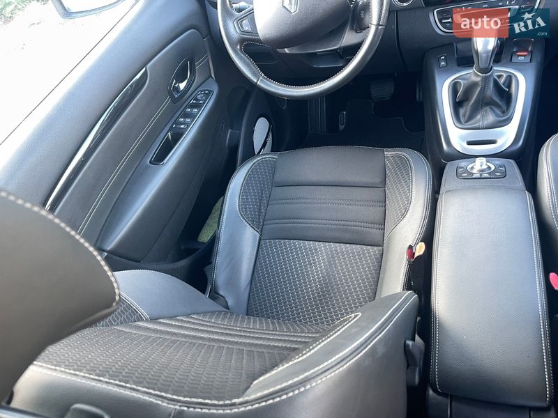Минивэн Renault Scenic 2014 в Луцке
