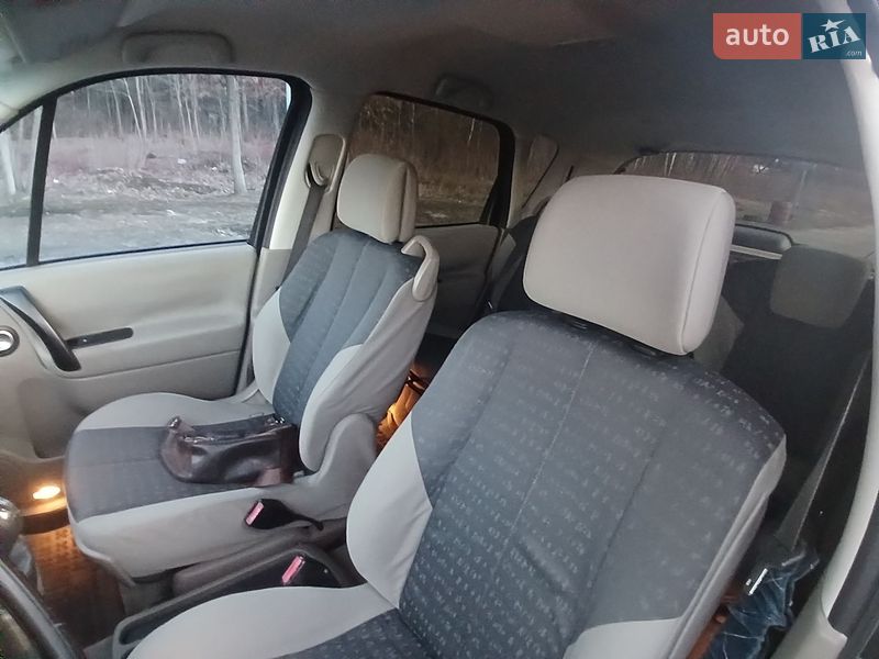 Минивэн Renault Scenic 2004 в Ковеле