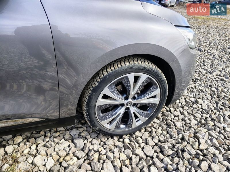 Минивэн Renault Scenic 2016 в Ивано-Франковске