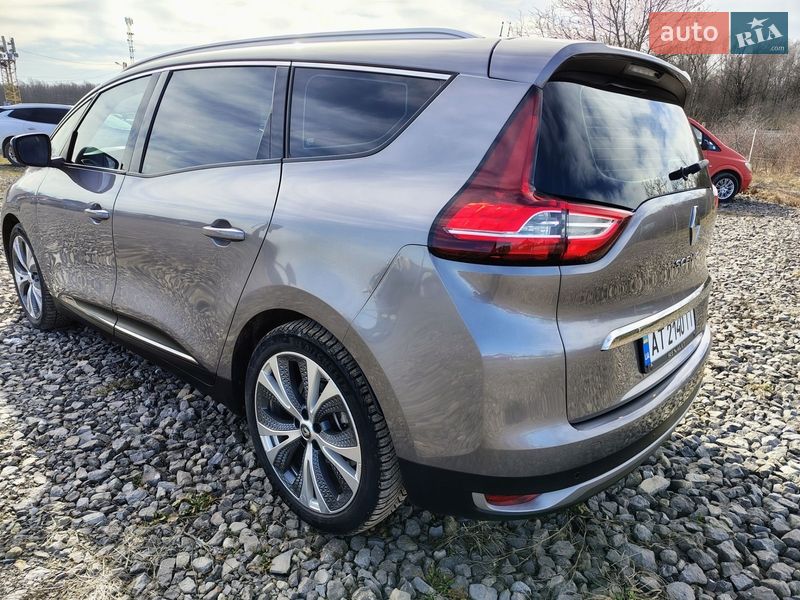 Минивэн Renault Scenic 2016 в Ивано-Франковске