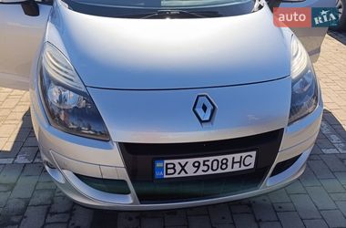 Мінівен Renault Scenic 2010 в Хмельницькому