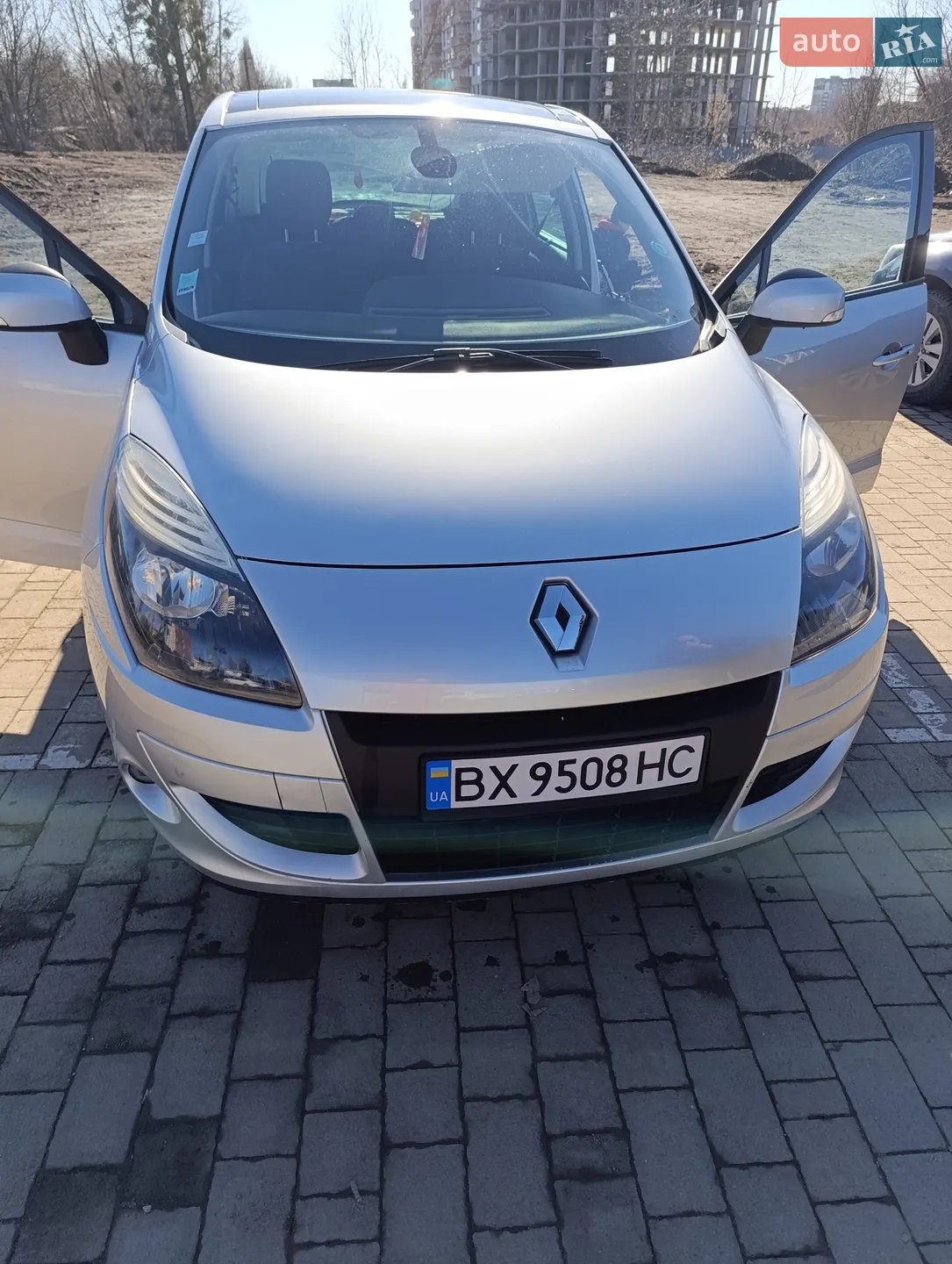 2010 Renault Scenic - фото 1