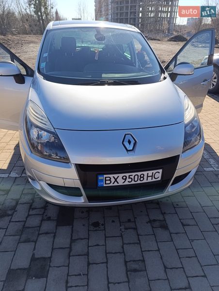 Минивэн Renault Scenic 2010 в Хмельницком фото Минивэн Renault Scenic 2010 в Хмельницком