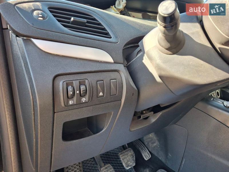 Минивэн Renault Scenic 2011 в Львове