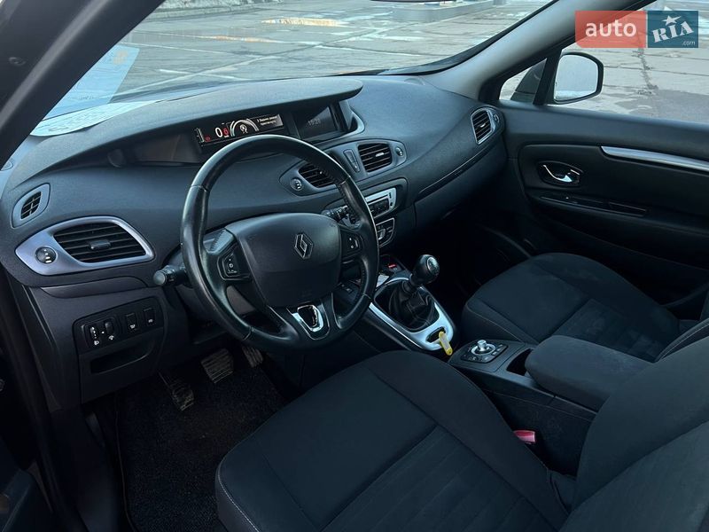 Минивэн Renault Scenic 2015 в Бердичеве