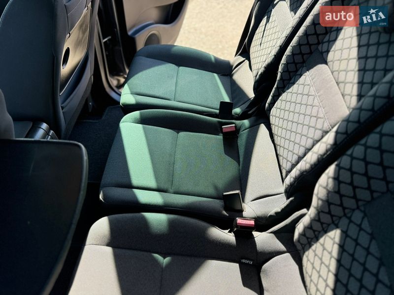 Мінівен Renault Scenic 2010 в Києві