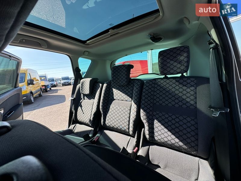 Мінівен Renault Scenic 2010 в Києві