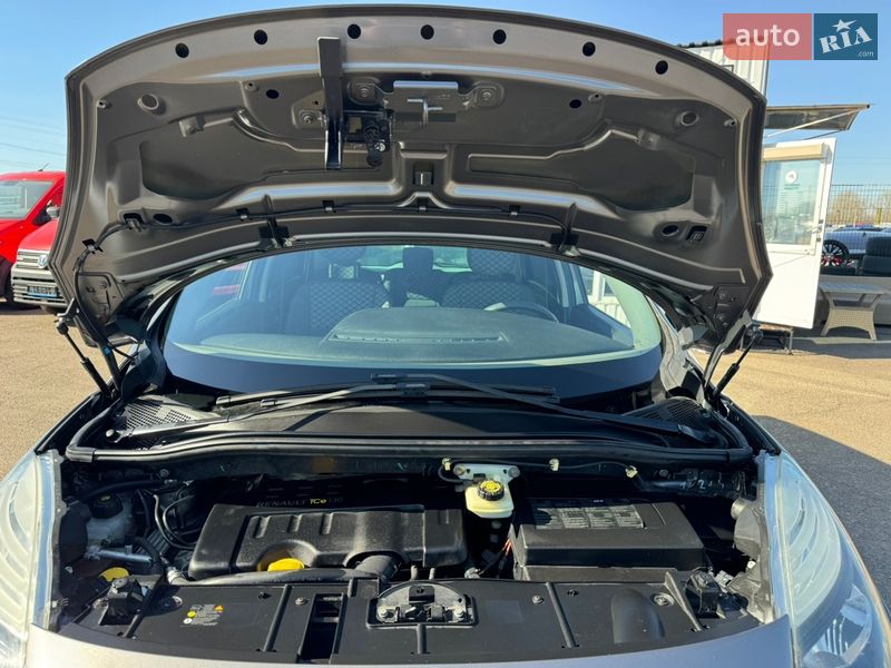 Мінівен Renault Scenic 2010 в Києві