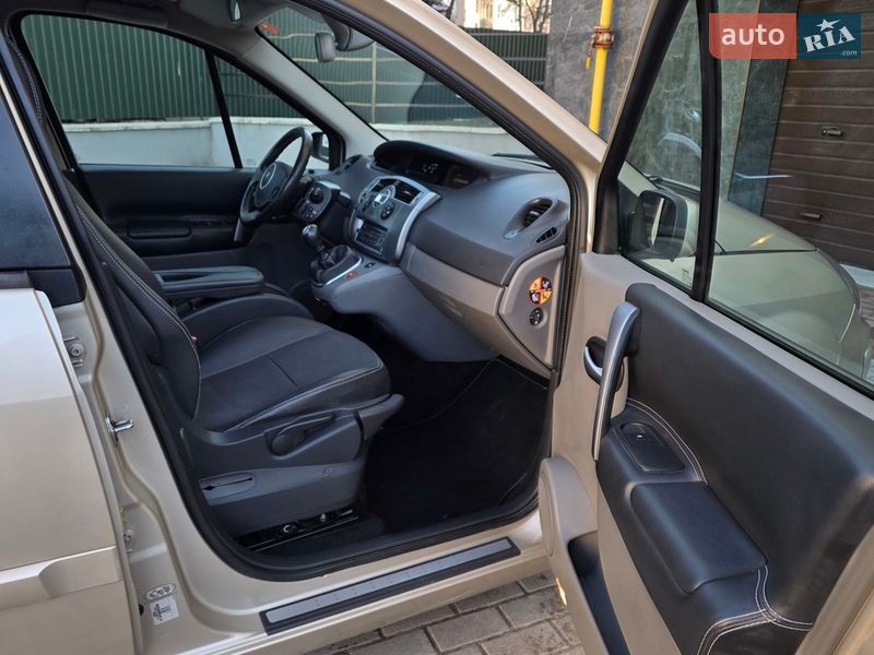Минивэн Renault Scenic 2009 в Тернополе