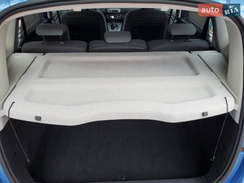 Минивэн Renault Scenic 2013 в Монастырище