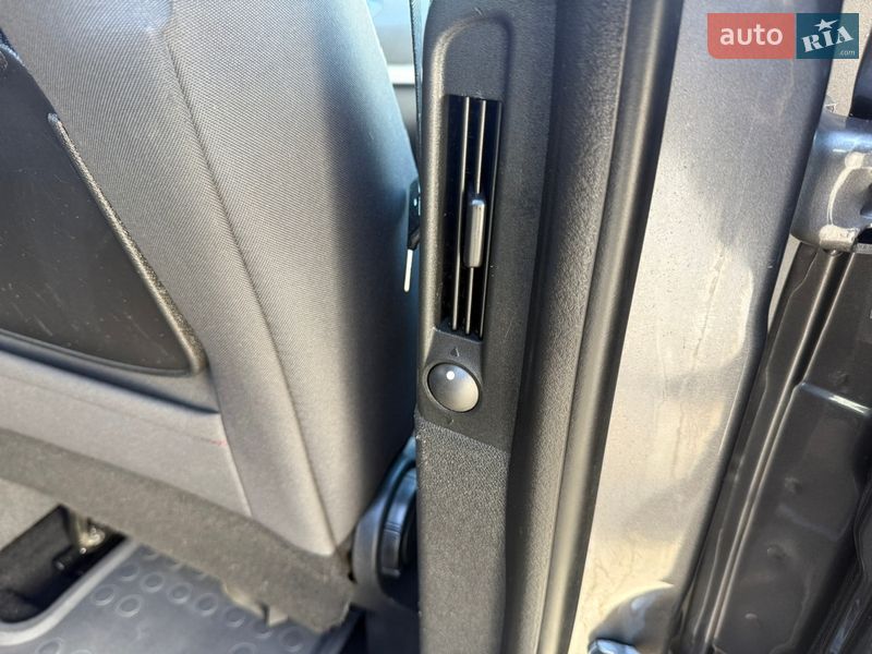 Минивэн Renault Scenic 2013 в Виннице