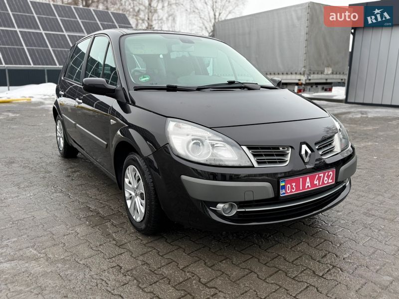 Минивэн Renault Scenic 2009 в Владимире