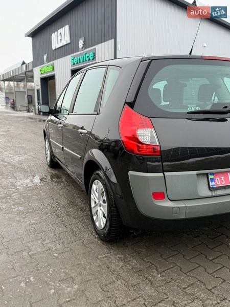 Минивэн Renault Scenic 2009 в Владимире