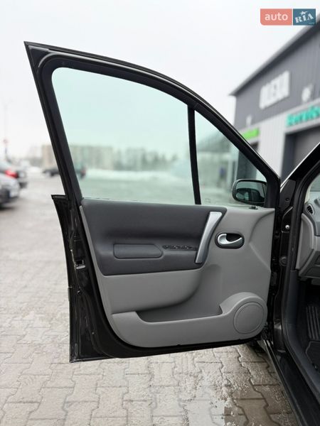 Минивэн Renault Scenic 2009 в Владимире