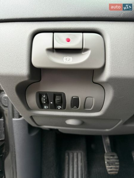 Минивэн Renault Scenic 2009 в Владимире