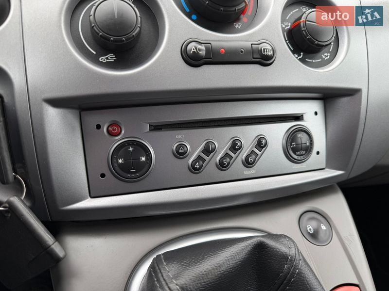 Минивэн Renault Scenic 2009 в Владимире