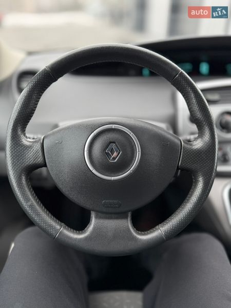 Минивэн Renault Scenic 2009 в Владимире