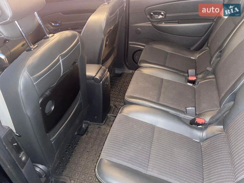Минивэн Renault Scenic 2012 в Конотопе