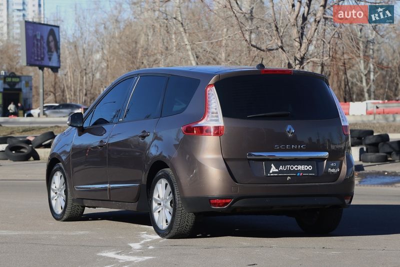 Минивэн Renault Scenic 2012 в Киеве