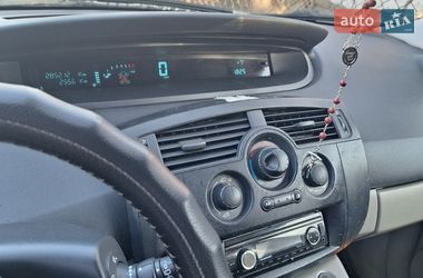 Мінівен Renault Scenic 2003 в Львові