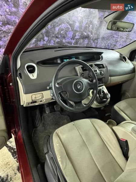 Минивэн Renault Scenic 2008 в Ровно