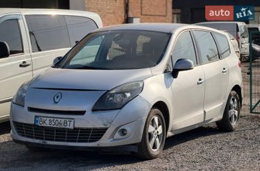 Мінівен Renault Scenic 2010 в Рівному