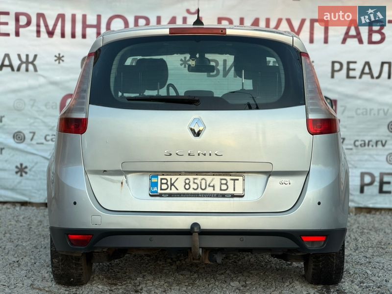 Минивэн Renault Scenic 2010 в Ровно