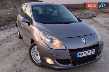 Минивэн Renault Scenic 2009 в Ровно