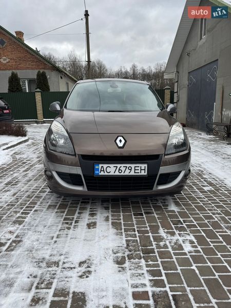 Минивэн Renault Scenic 2010 в Луцке