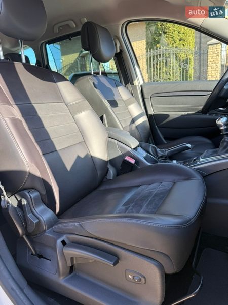 Минивэн Renault Scenic 2013 в Луцке