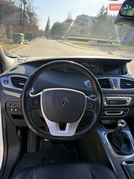 Минивэн Renault Scenic 2013 в Луцке