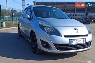 Мінівен Renault Scenic 2010 в Івано-Франківську