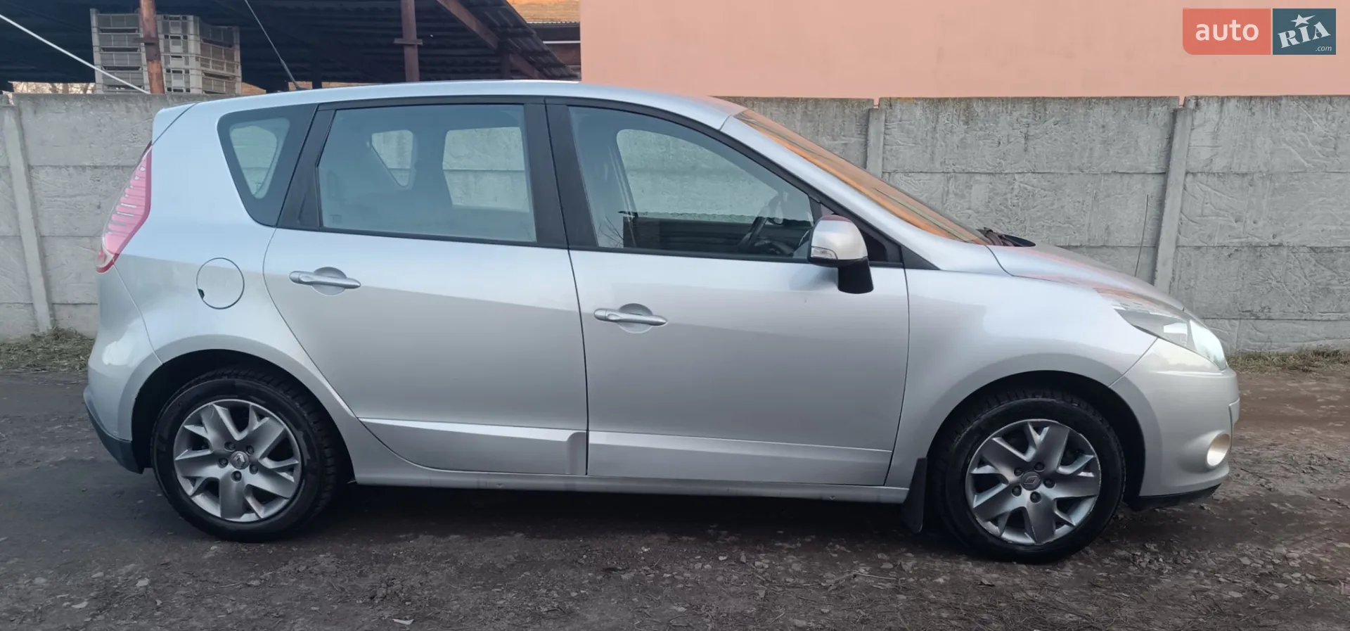 2011 Renault Scenic - мініатюра 3