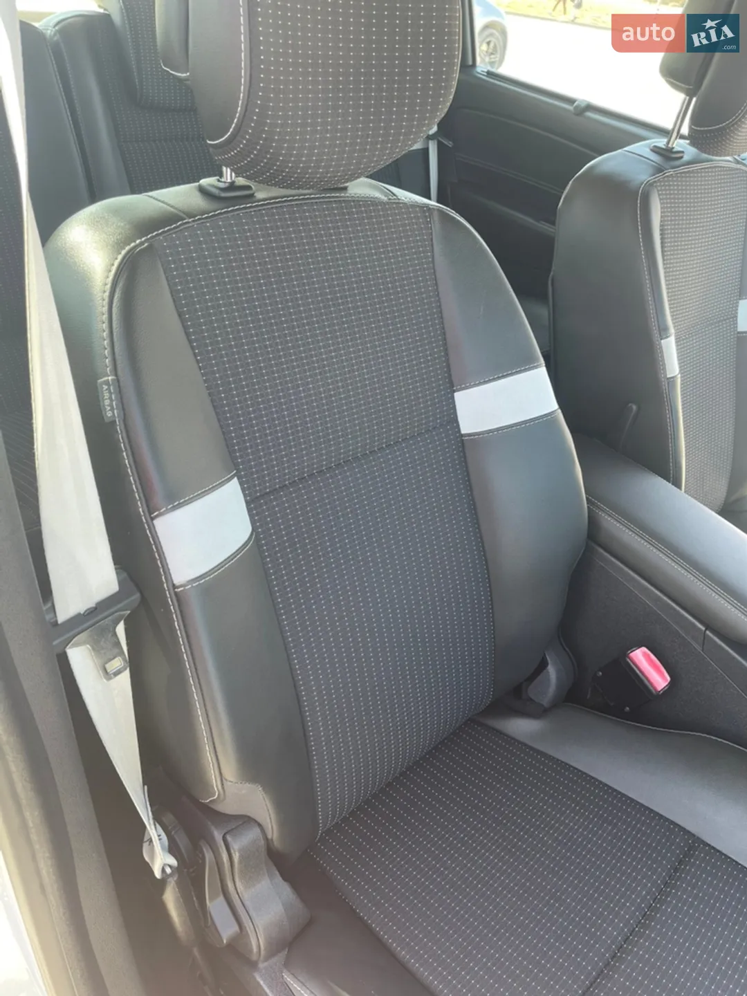 2012 Renault Scenic - мініатюра 47
