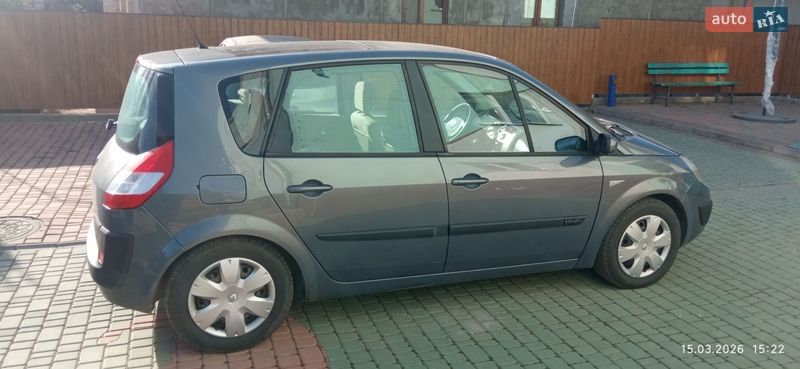 Мінівен Renault Scenic 2006 в Умані