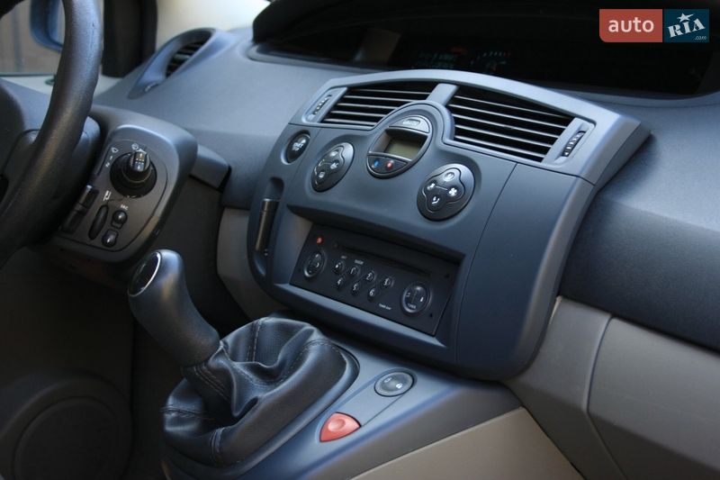 Мінівен Renault Scenic 2003 в Кропивницькому